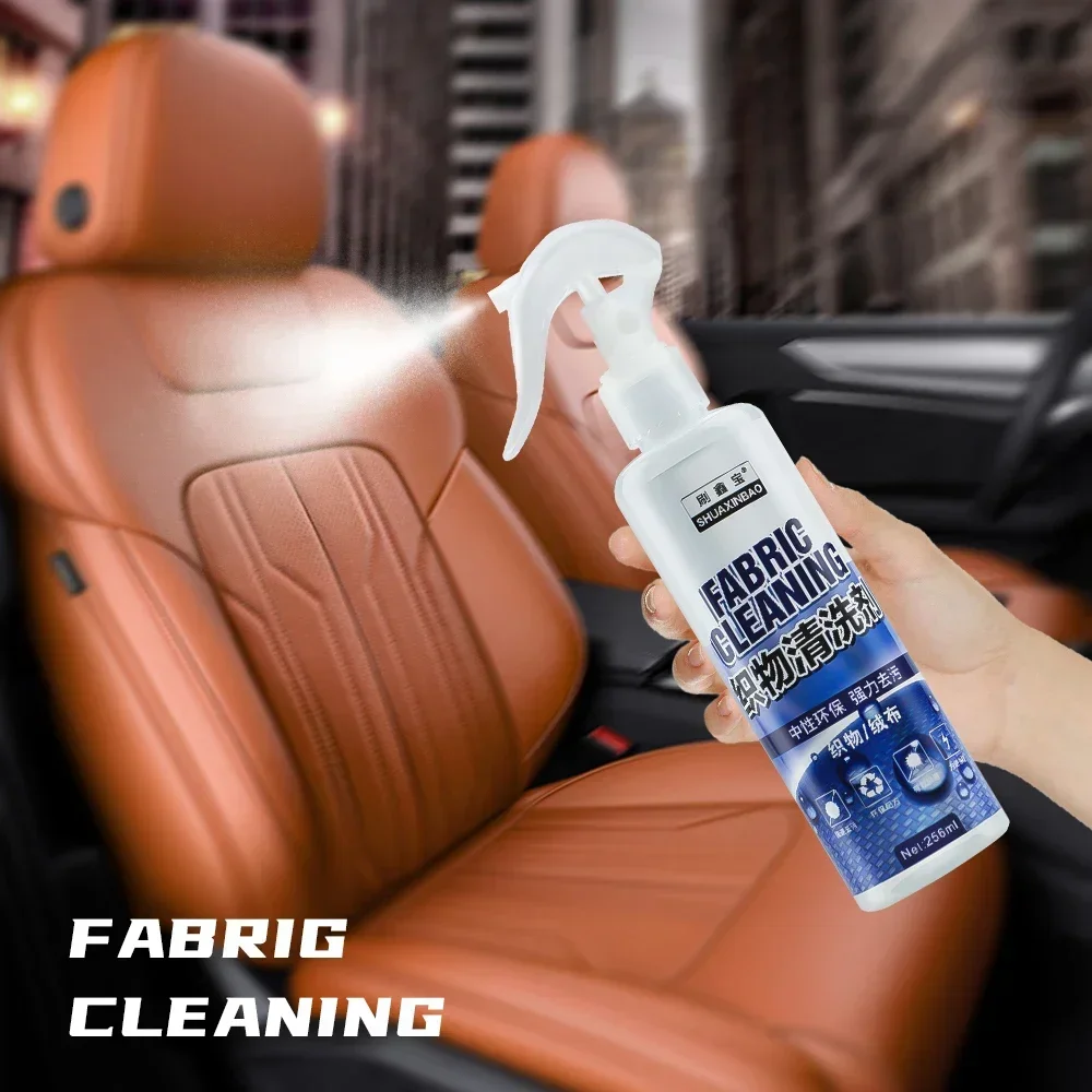 Detergente per interni auto De - Seat Cleaner Fabric recensione e prezzo
